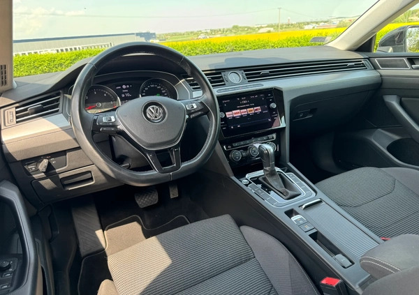 Volkswagen Arteon cena 109999 przebieg: 102700, rok produkcji 2019 z Gdańsk małe 277